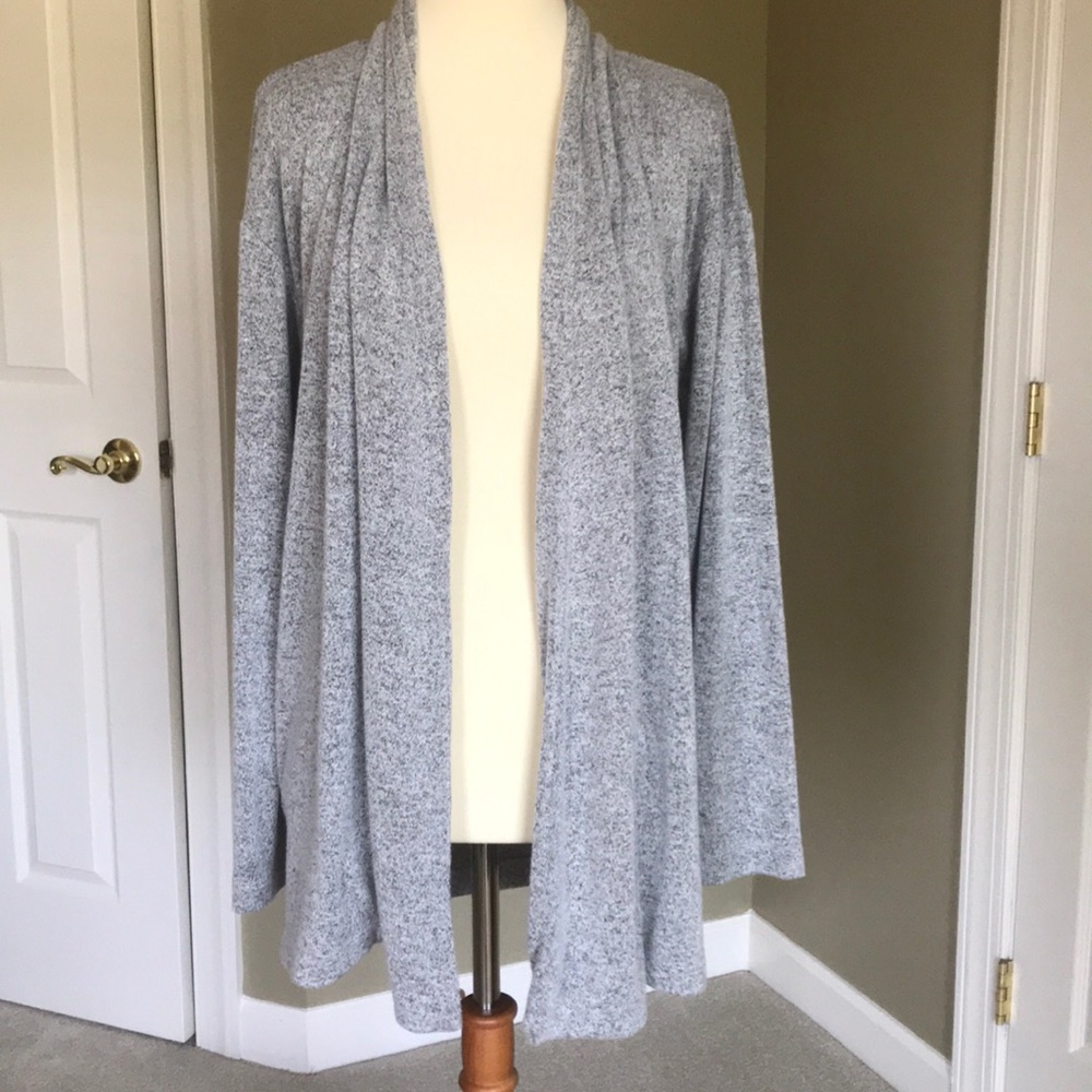 Lou & Grey Cozy Cardigan